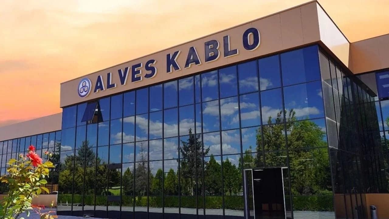ALVES KABLO’DAN 1,06 MİLYAR TL’LİK FİNANSMAN HAMLESİ